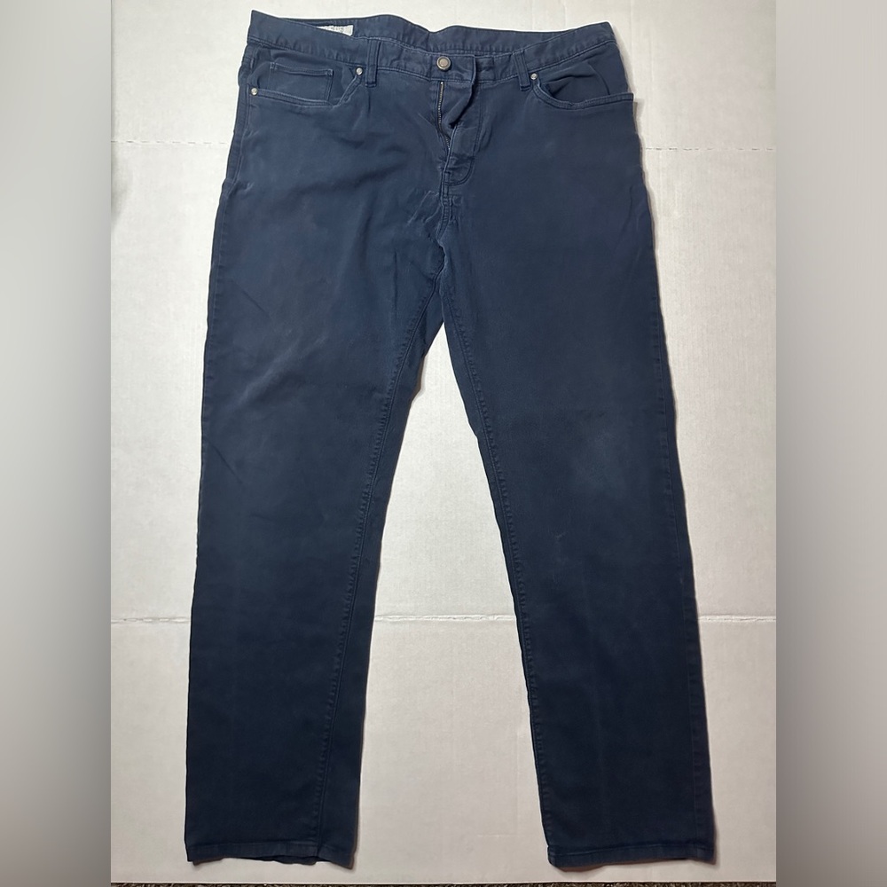 Perry Ellis Portfolio Jeans size 38x32